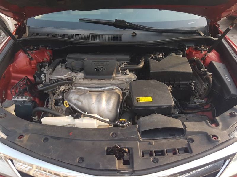 Thumbnail 4 of 2013 Toyota Camry le